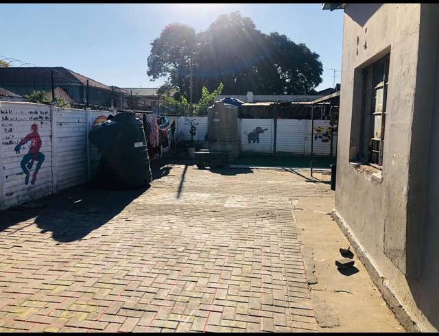 371M² BUSINESS FOR SALE IN RUSTENBURG CENTRAL